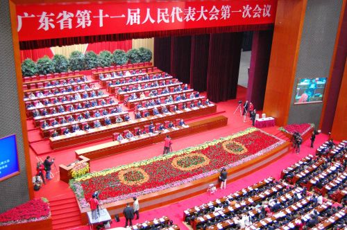 华西村人均收入_台湾人均产值(3)